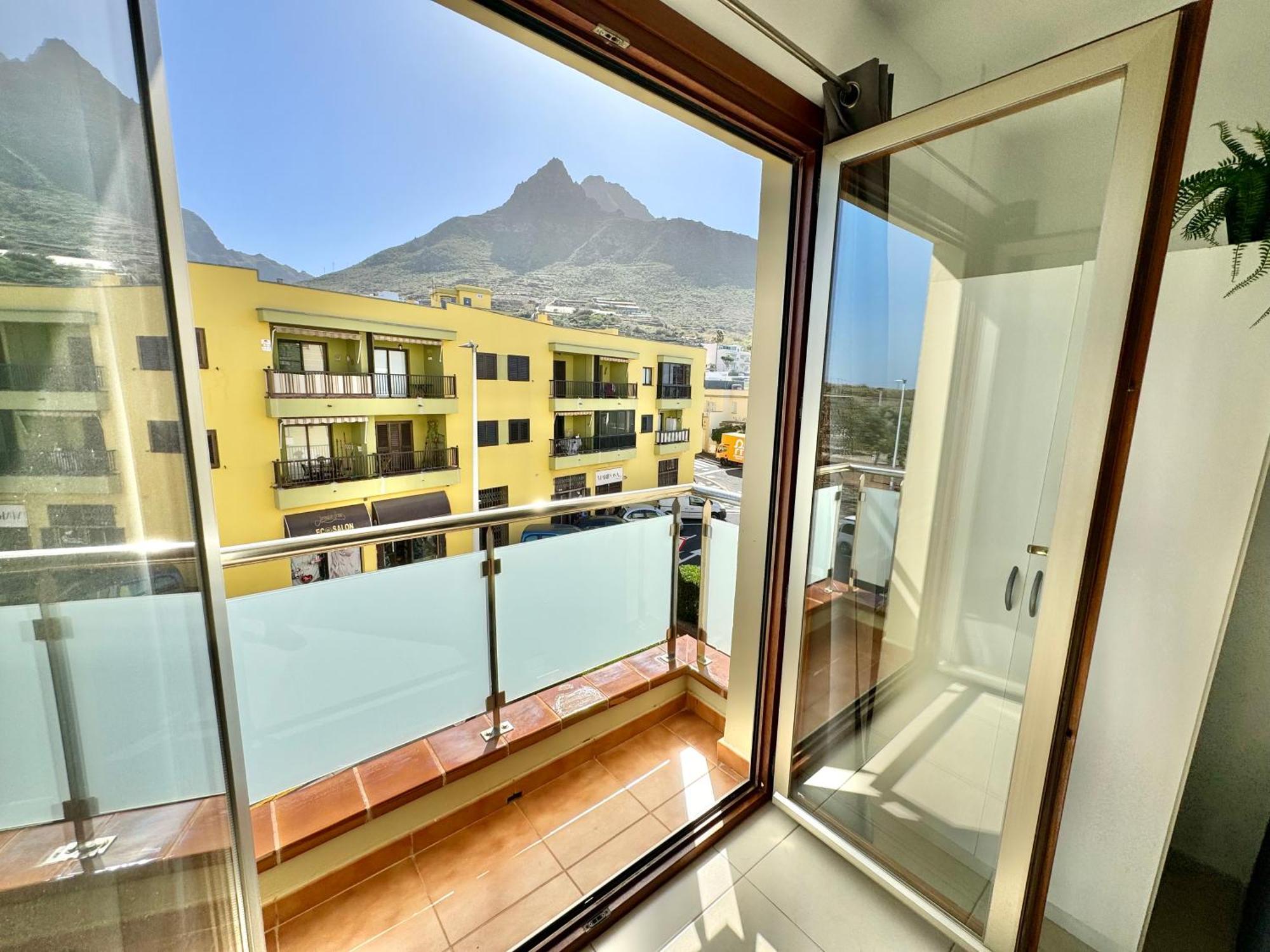 Mountain, Pool & Sea Punta Del Hidalgo Exterior foto